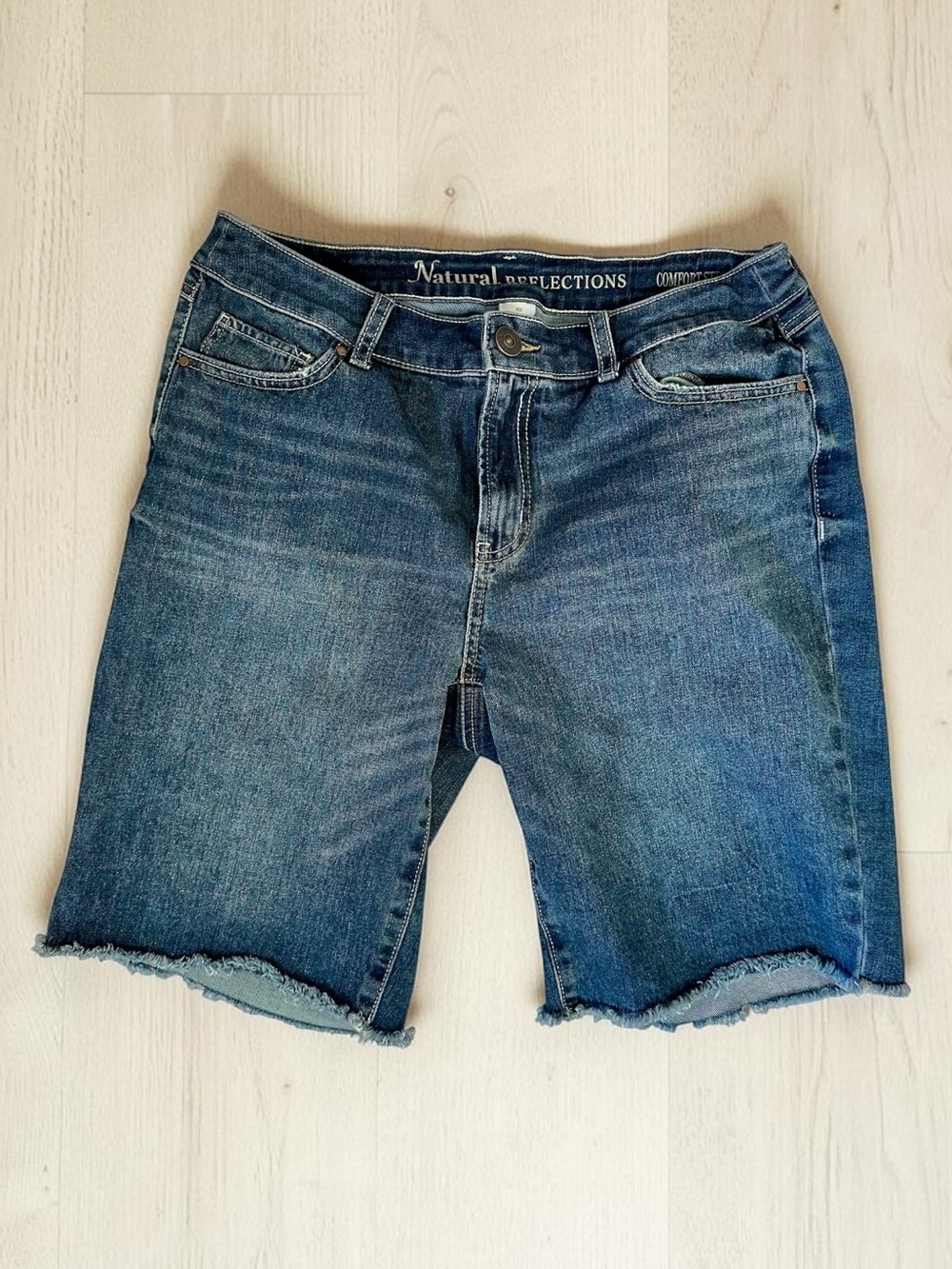 Natural Reflections Women's Dark Blue Denim Bermuda Shorts with Frayed Hem Size